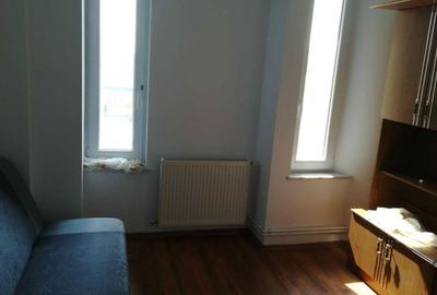 Apartament cu 2 camere decomandat în Exterior Vest - 3