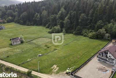 Teren de 6743 mp, în Central - 4