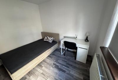 Apartament cu 4 camere decomandat în Complex Studențesc - 9