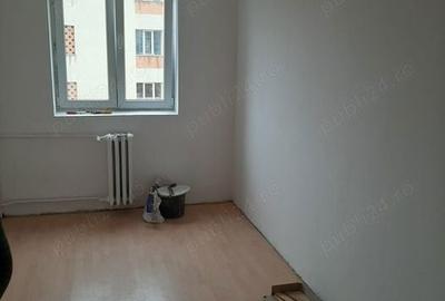 Garsonieră în Podu Roș