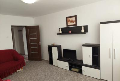 Corni?a, Apartament 2 camere, decomandat, direct proprietar - 3