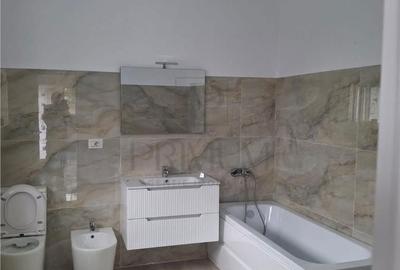 Casă cu 3 camere cu Teren 250 Mp în Sânmihaiu Român - 2