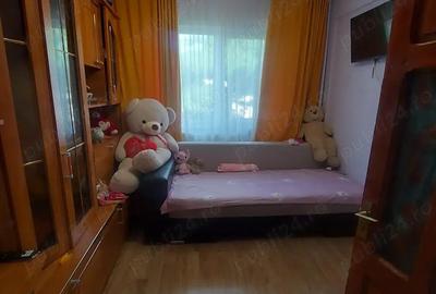 Inchiriere garsoniera zona micro 9 - Targoviste