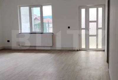 Casa de vanzare, cu 6 camere, 288 mp, zona Voinesti - 3