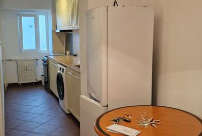 Garsonieră decomandată, mobilată în Vitan - 10