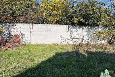 SUPER TEREN INTRAVILAN, 1872 mp, curte individuala si imprejmuita cu gard de beton, GIULESTI , str S - 8