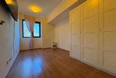 Apartament cu 3 camere decomandat în Central - 4