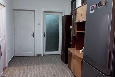 Inchiriere apartament 2 doua camere decomanda t - Piata Romana - 8