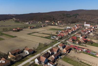 Teren de 2970 mp, în Mașloc - 8