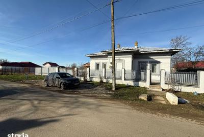 Casă cu 3 camere cu Teren 900 Mp în Central - 13