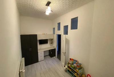 Apartament la casa spatios ,2 camere ,bucatarie,baie,camara ,toate utilita?ile - 4