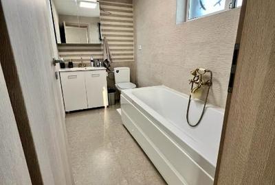 Casa vanzare, 5 camere - 5