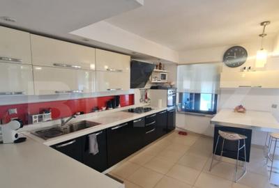 Casa individuala cu 4 camere, 520 mp de teren, zona cu acces - 1