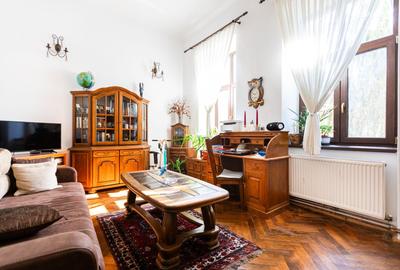 Apartament in imobil istoric - zona Baile Neptun - 4