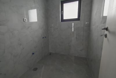 Casa individuala  -  3 camere  -  2 bai  -  378 mp teren - 6