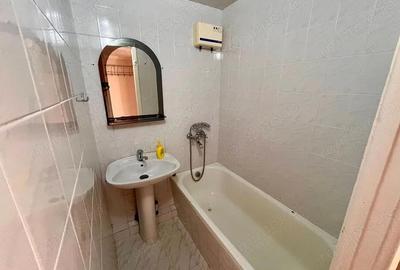 Apartament cu 2 camere decomandat în Crângași