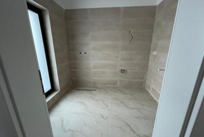 Duplex cu 4 camere cu Canalizare în Balotești - 9