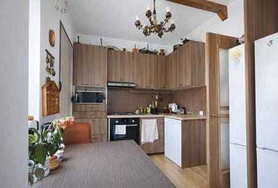 Casă cu 4 camere cu Teren 320 Mp în Dâmbul Rotund - 3