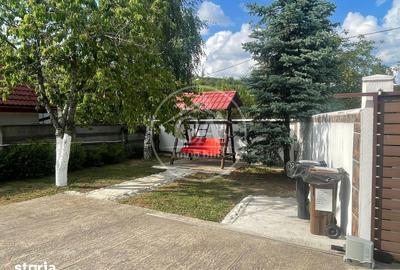 Casă cu 2 camere decomandat cu Teren 500 Mp în Spitalul Județean