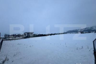 Teren de 6700 mp, în Central - 6