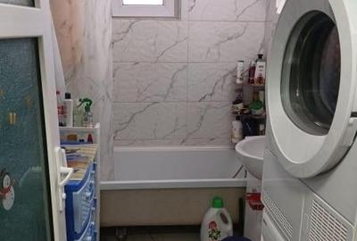 Apartament 2 camere de vanzare zona Poarta 6 - 5