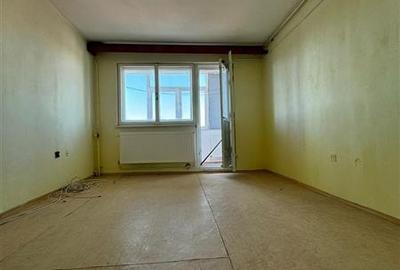 Apartament 2 camere, situat central- zona Tomis Nord - 9