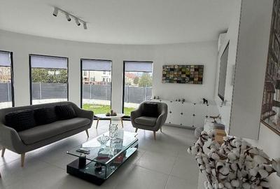 Casă cu 2 camere cu Teren 498 Mp în Cetate - 18
