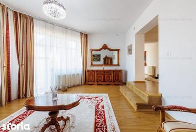 Casă cu 7 camere cu Teren 473 Mp în Central - 8