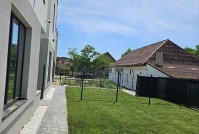 Duplex cu 5 camere cu Canalizare în Covaci - 11