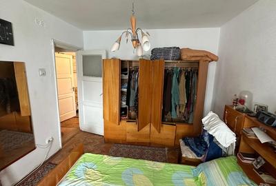 Apartament cu 3 camere semidecomandat în Clăbucet - 4