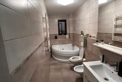 Apartament cu 3 camere decomandat în Valea Adâncă - 3