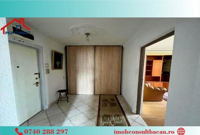 Apartament cu 2 camere decomandat în Cornișa - 1