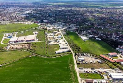 De vanzare: Teren industrial 25.900 mp Arad, zona BAT De vanzare: Teren industrial 25.900 mp Arad, zona BAT - 5