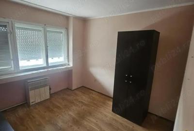 Apartament cu 3 camere în Micro 16 - 9
