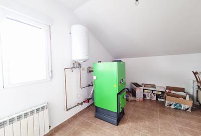 Casă spațioasă cu 3 dormitoare și teren generos  1380 mp Tulucesti, jud. Galați - 8