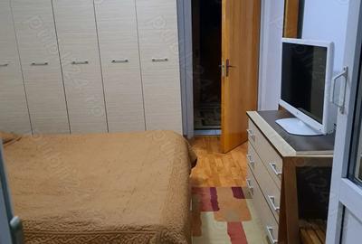 Proprietar, inchiriez apartament 3 camere,metrou titan - 2