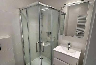 Garsonieră decomandată în Soarelui