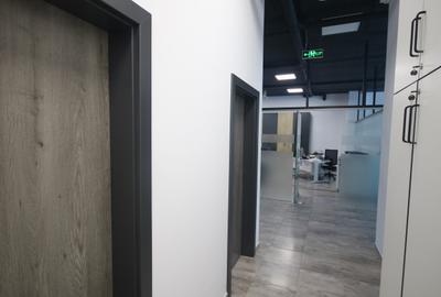 Spatiu cu destinatie Birouri,178,3 mp,2 grupuri sanitare,bucatarie - 13