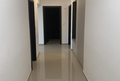 Vand Apartament 3 camere 90 mp util - 1