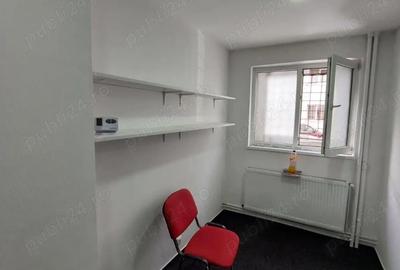 Spațiu comercial, de 15 mp, în Eroii Revoluției - 5