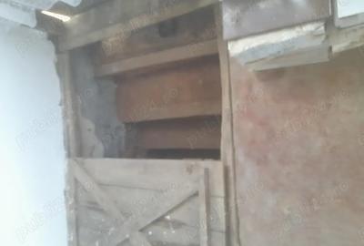 Vand casa ?i teren intravilan + teren extravilan situate in comuna Leu, jude?ul Dolj