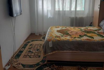 Apartament cu 2 camere semidecomandat în Crihala