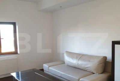 Casă cu 7 camere cu Teren 370 Mp în Democrației - 11