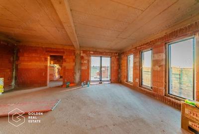 Casa la rosu, 3 camere, constructie 2025, cartier nou din Fantanele - 1