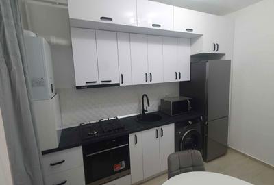 Apartament cu 2 camere decomandat în Central - 4