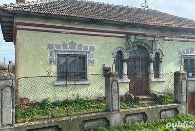Casă cu 4 camere cu Teren 1700 Mp în Găneasa - 7