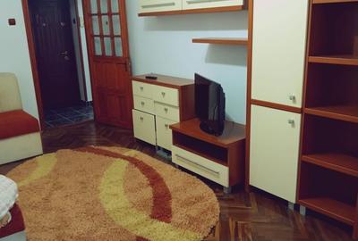 Apartament cu 2 camere decomandat în Central - 1