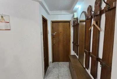 Apartament cu 3 camere semidecomandat în 13 Septembrie - 1