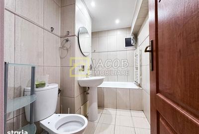 Apartament cu 3 camere semidecomandat în Ultracentral - 1