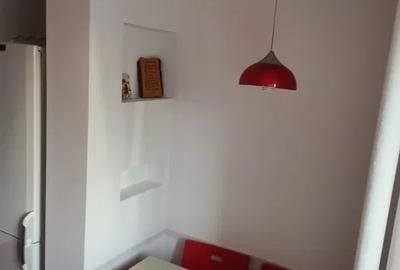 Apartament cu 3 camere semidecomandat, mobilat în Grivița - 6